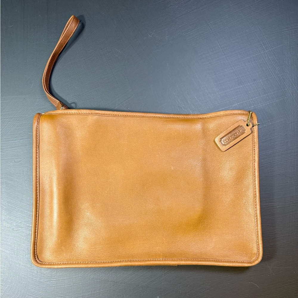 Coach Vintage Brown Leather Medium Slim Portfolio Clutch 1970's New York City